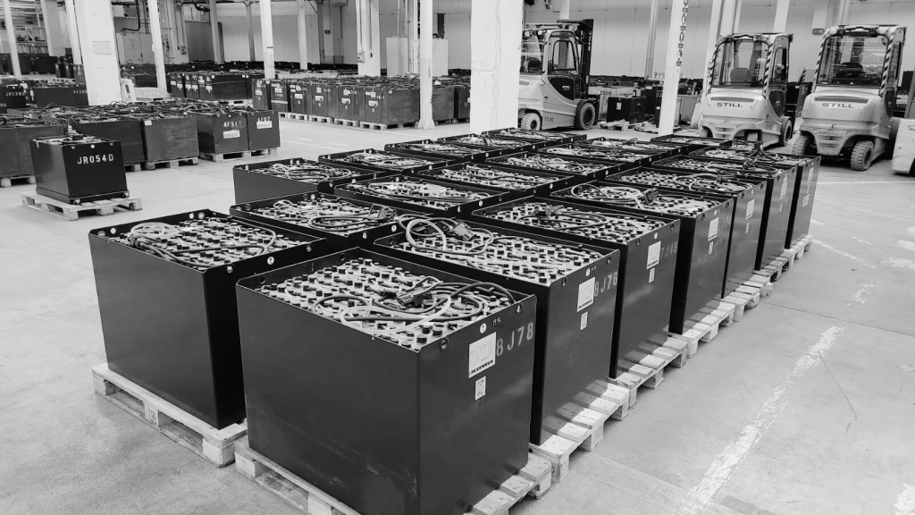 Trakční baterie a nabíjecí infrastruktura pro Škoda Auto